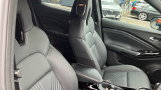 Nissan Juke 1.6 Hybrid Tekna 5dr Auto Hybrid Hatchback